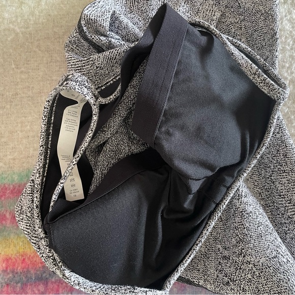 Lululemon Tank - Picture 6 of 7